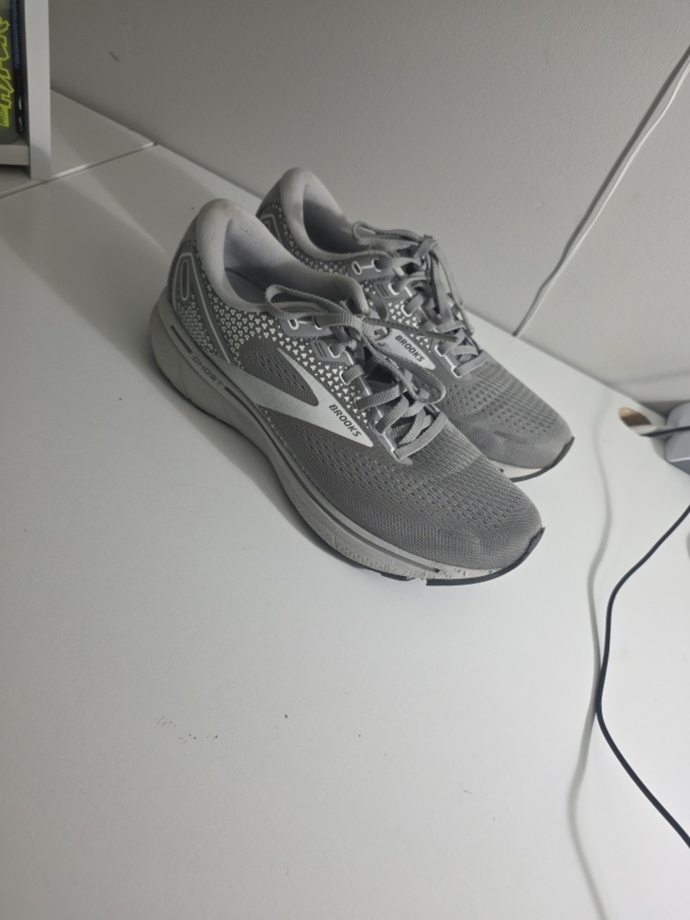 Brooks Women's Running Shoes - Gray/White